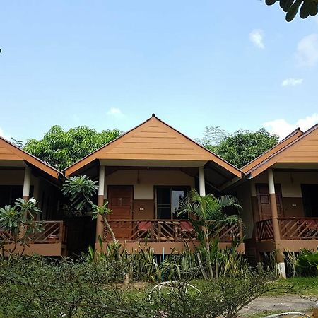 Chilling Hill Guesthouse ปาย ภายนอก รูปภาพ