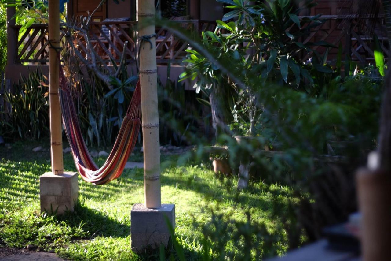 Chilling Hill Guesthouse ปาย ภายนอก รูปภาพ