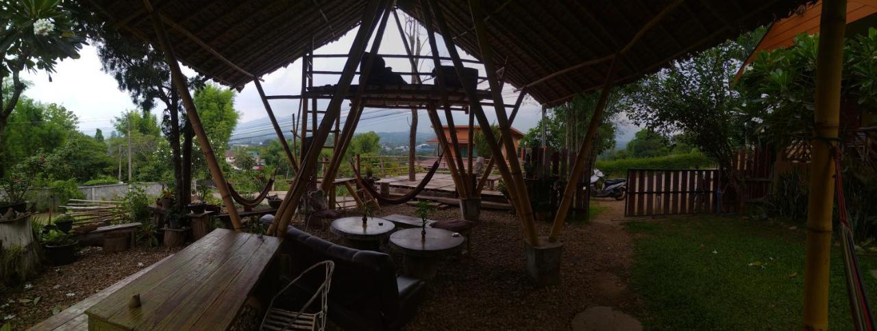 Chilling Hill Guesthouse ปาย ภายนอก รูปภาพ