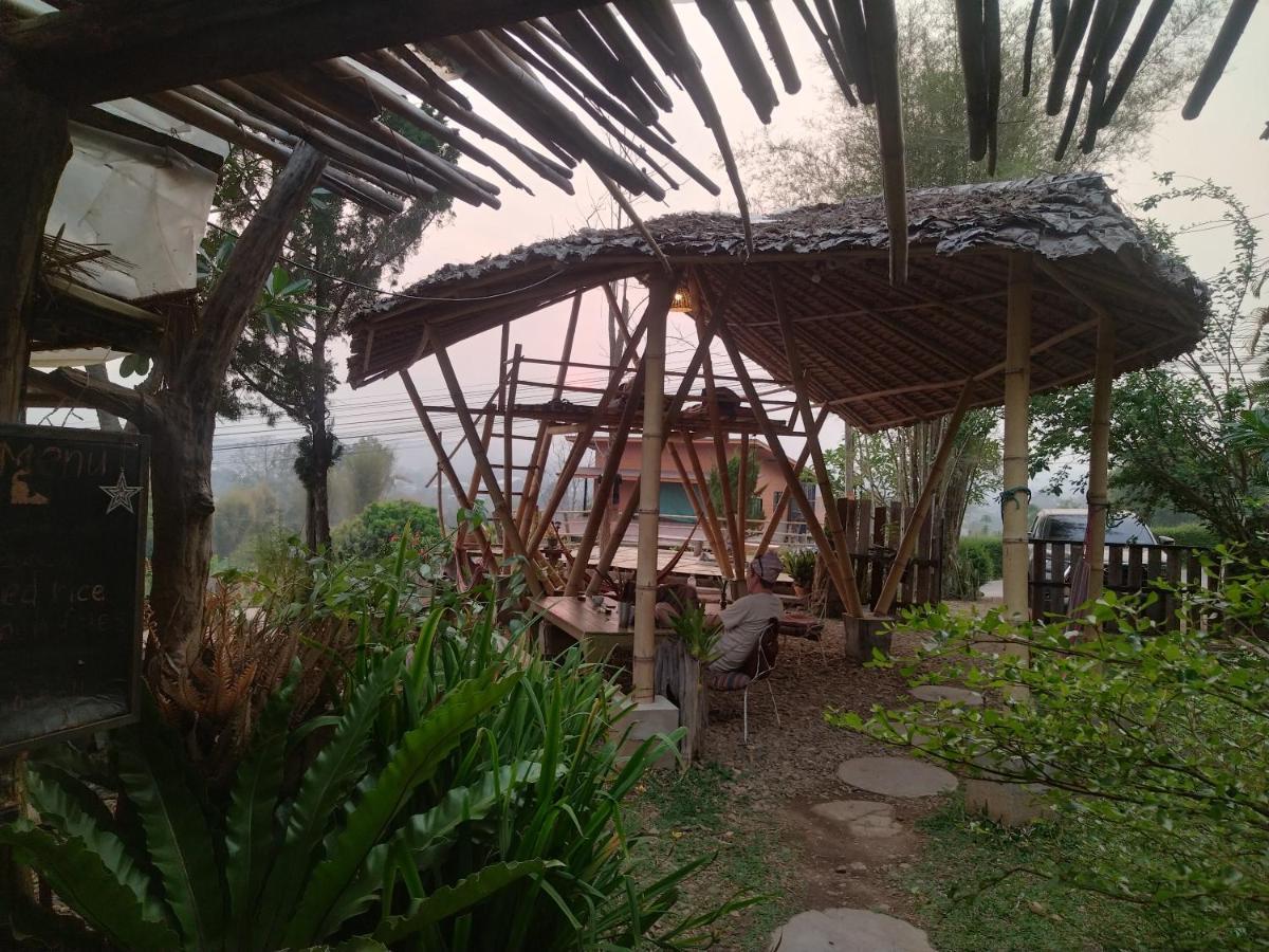 Chilling Hill Guesthouse ปาย ภายนอก รูปภาพ