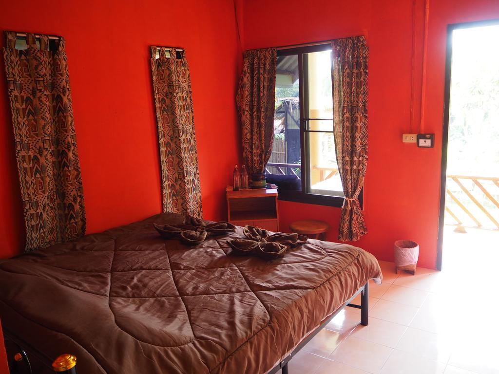 Chilling Hill Guesthouse ปาย ภายนอก รูปภาพ
