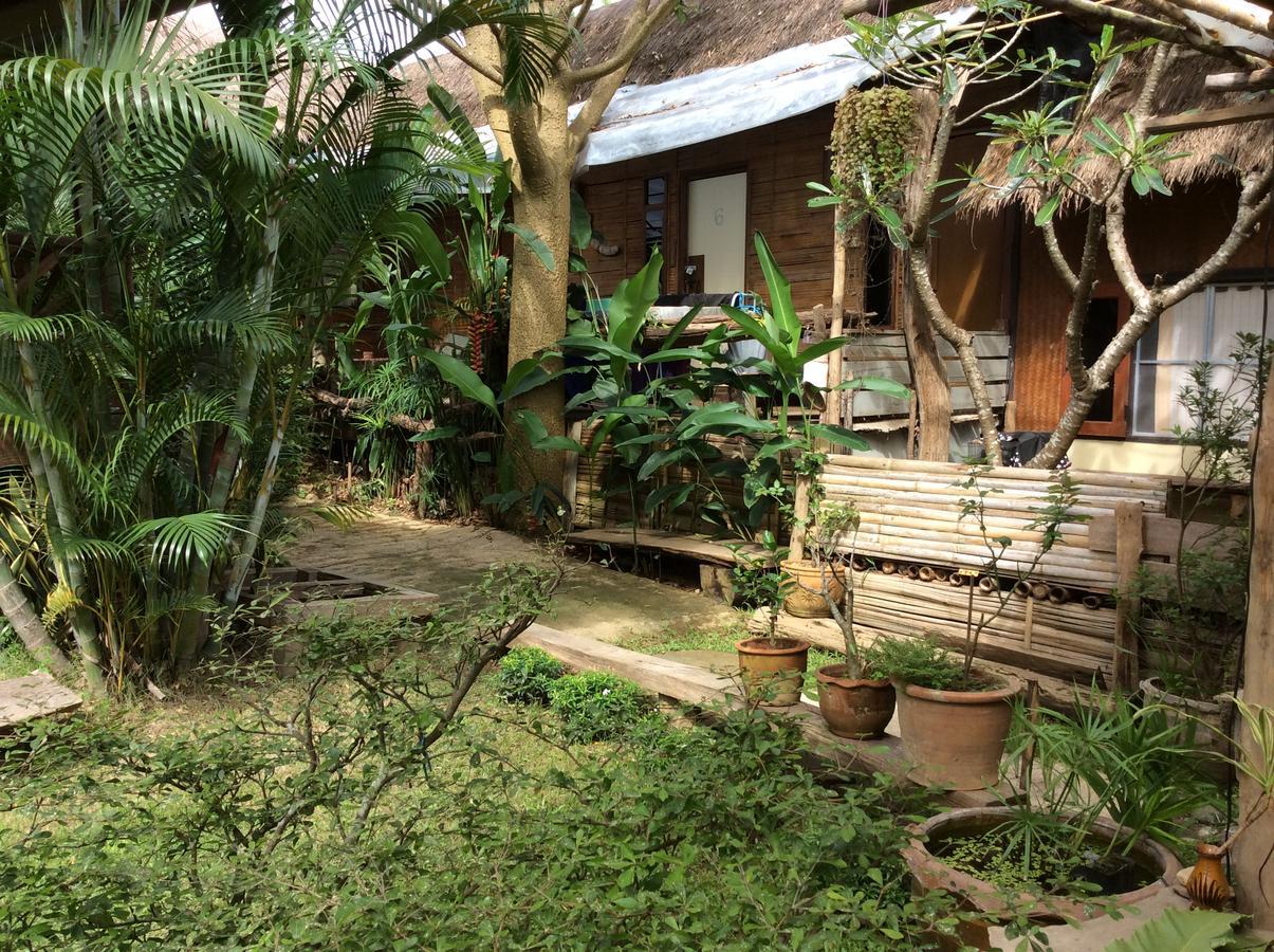 Chilling Hill Guesthouse ปาย ภายนอก รูปภาพ