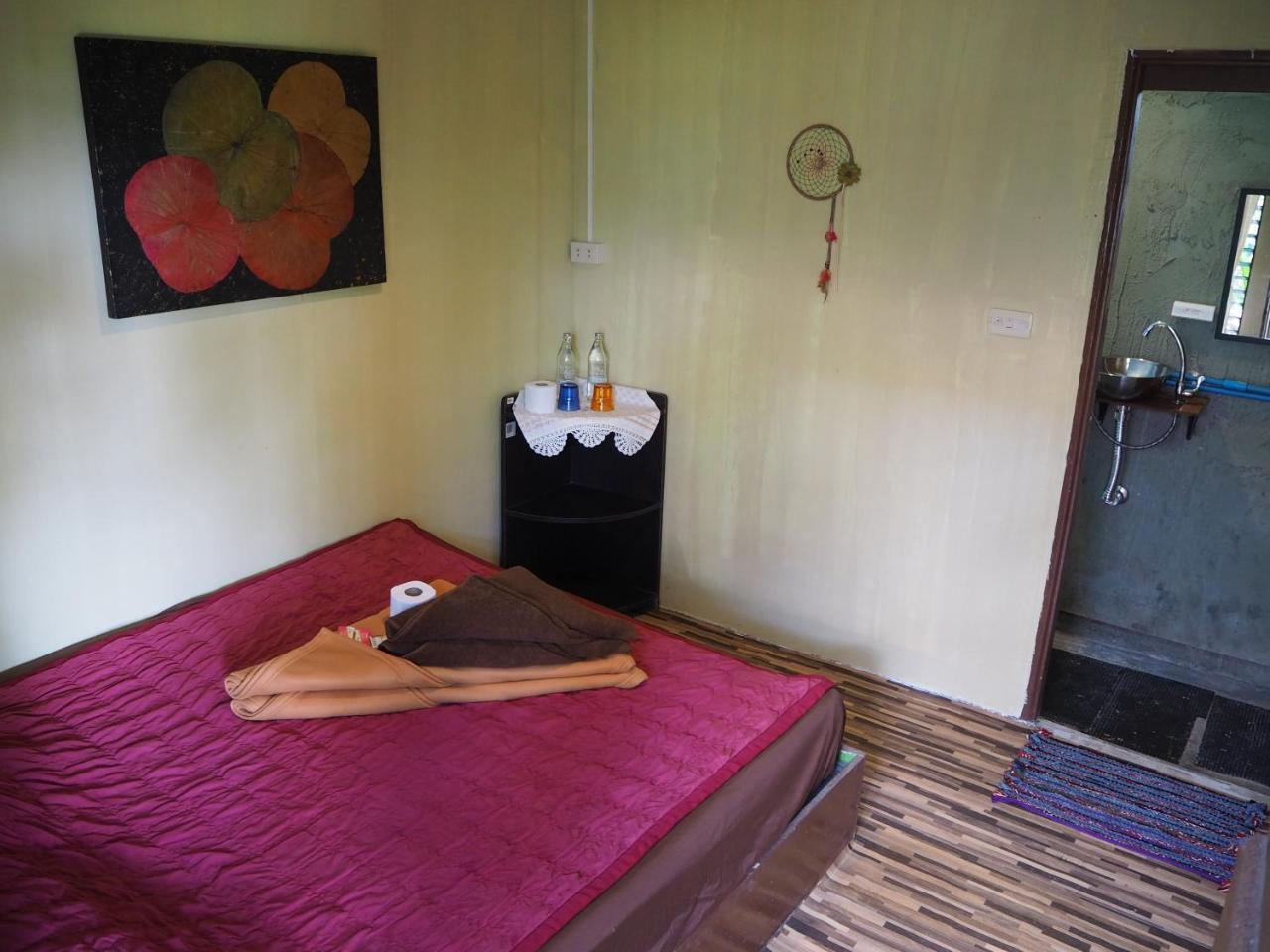 Chilling Hill Guesthouse ปาย ภายนอก รูปภาพ