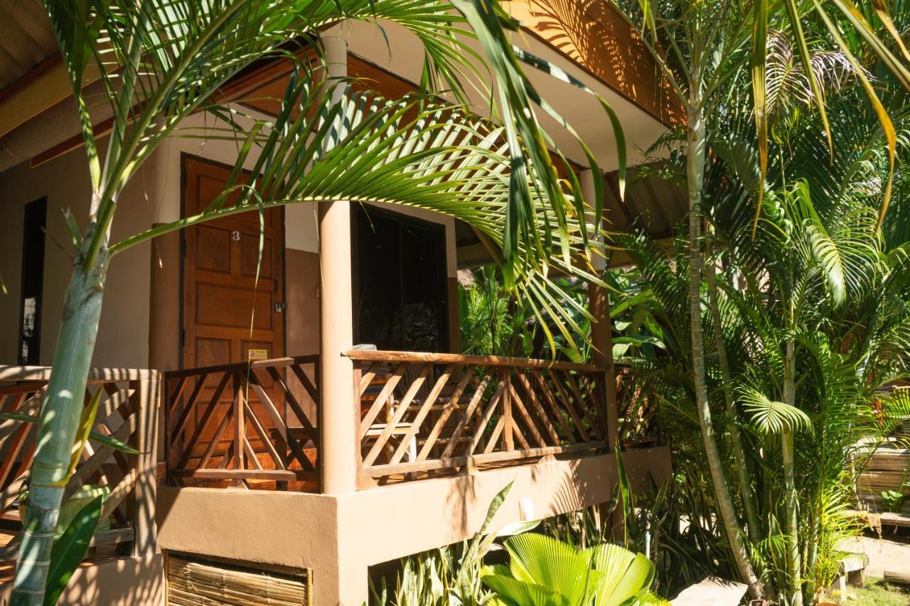Chilling Hill Guesthouse ปาย ภายนอก รูปภาพ